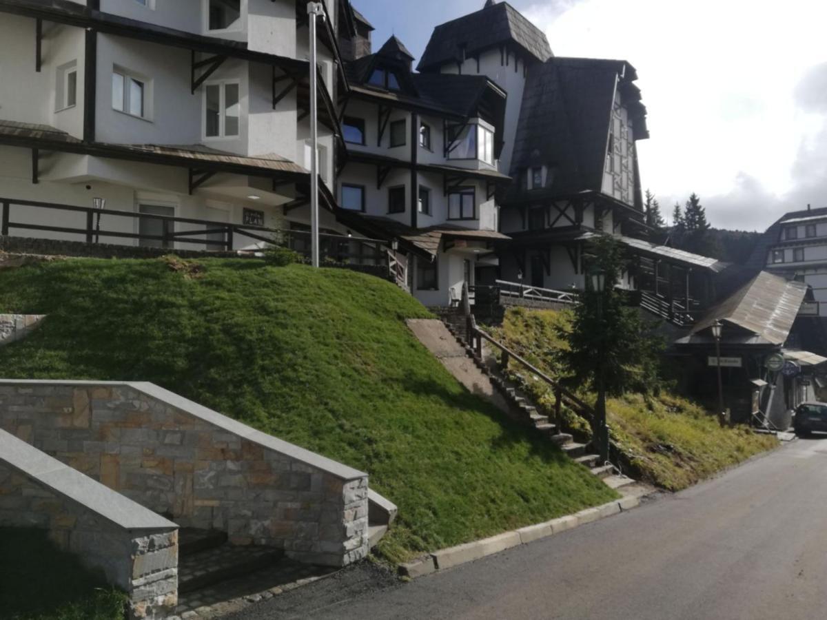 Vila Plan - Centar Kopaonik Apartment ภายนอก รูปภาพ